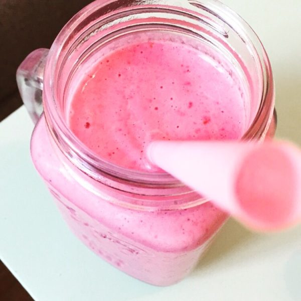 Cleaner Joghurt-Himbeer-Protein-Smoothie – KimsKrams